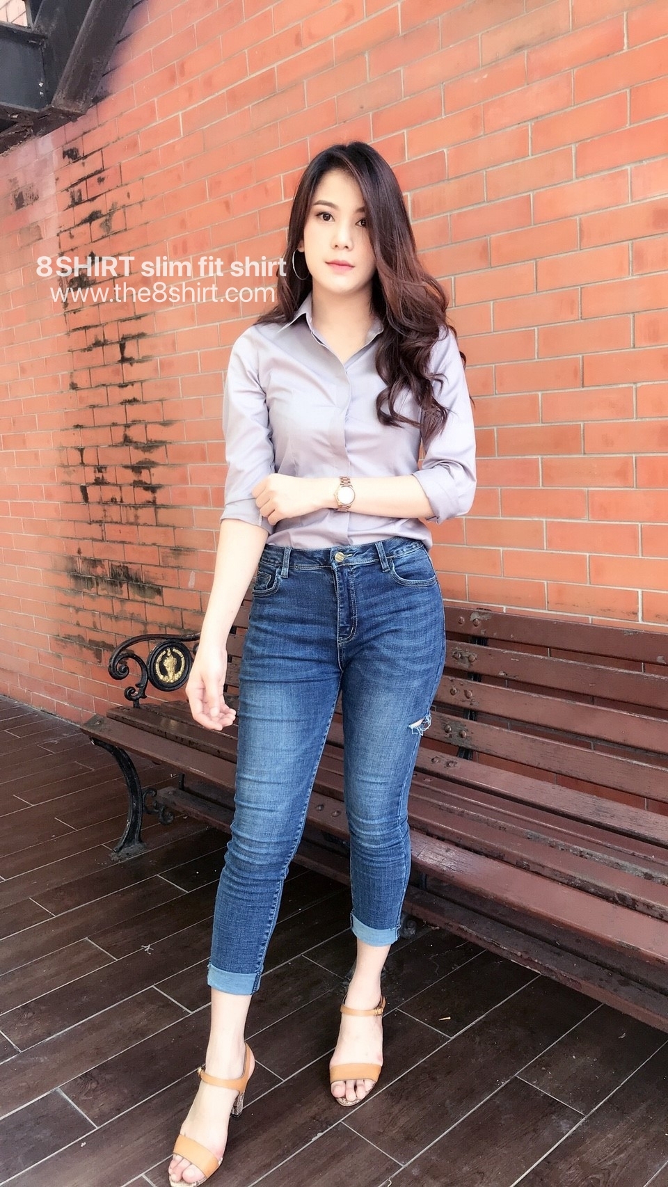 เสื้อเชิ้ตผู้หญิงสีเทาอ่อน สลิมฟิต เข้ารูป แขนยาว เสื้อเชิ้ตทำงาน เสื้อยูนิฟอร์ม แบรนด์ 8SHIRT slim fit shirt พร้อมส่ง