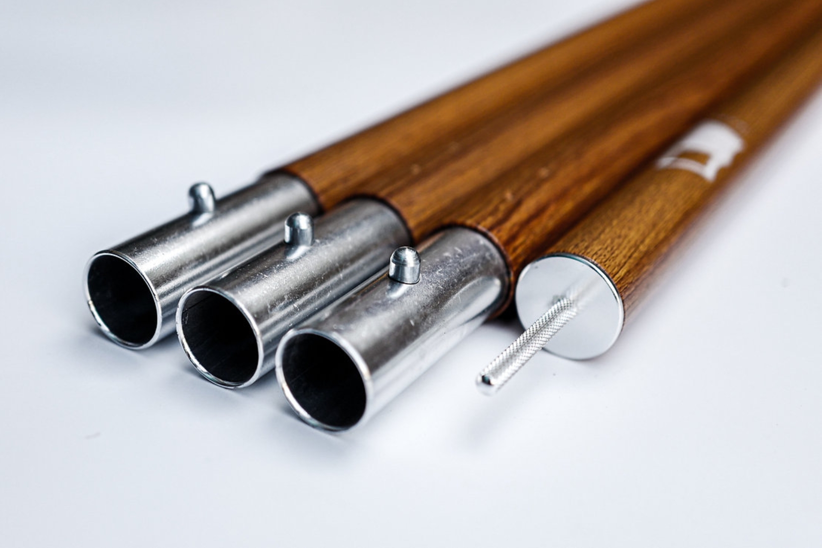 Wing Pole 32mm Dark Wood