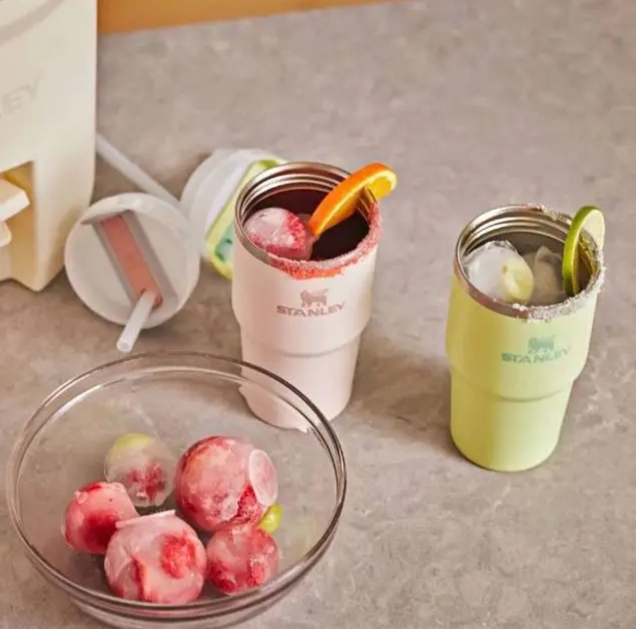 Adventure Quencher H2.0 Flowstate TM Tumbler 20Oz Citron