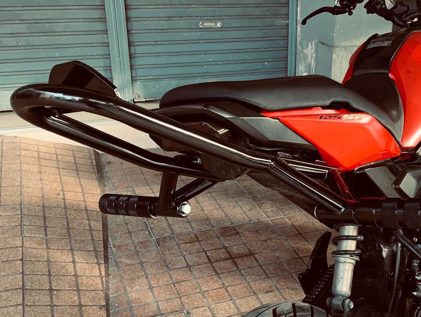 Honda Grom Crash cage + Round bar (Fits : 14-20)