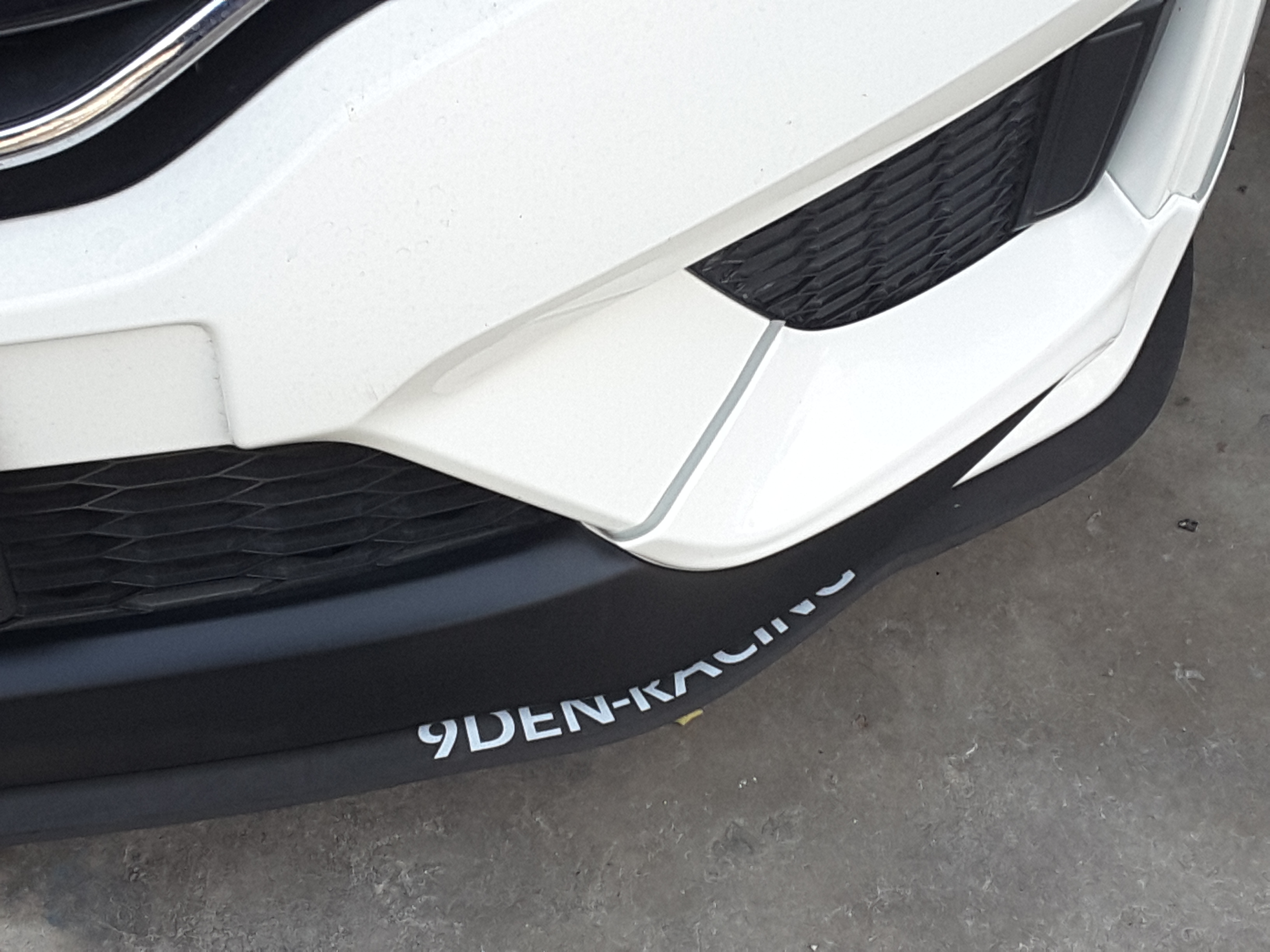 ชุดแต่ง9DEN&ทรงMODULO VS HONDA JAZZ(GK)'14-16 [ทุกท่วงท่าทุกสัมผัสที่บ่งบอกความเป็นคุณพร้อมที่จะโฉบเฉี่ยวบนท้องถนนไปกับคุณ]