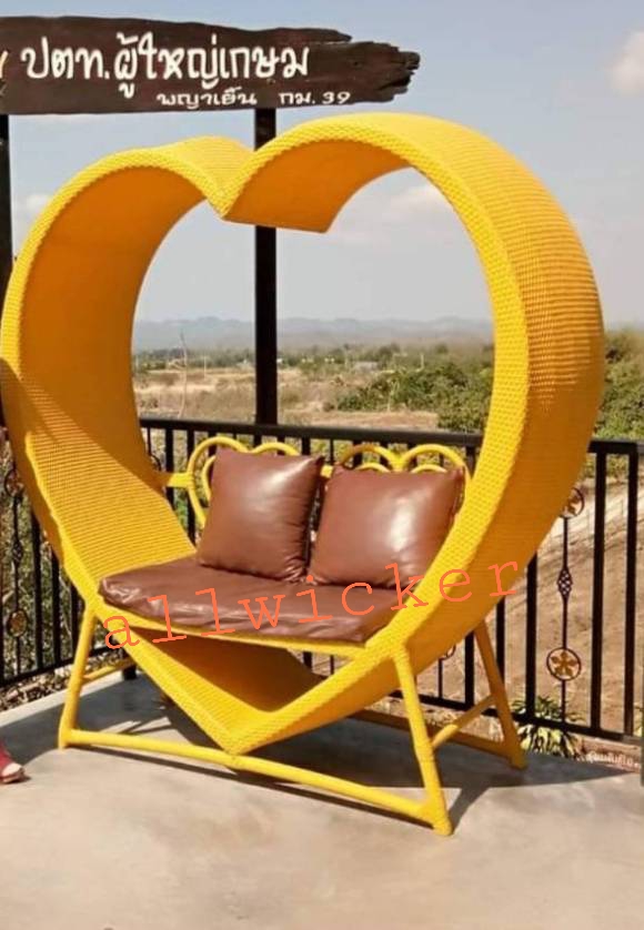 ซุ้มหัวใจ-หวายเทียม โครงอลูมิเนียมน้ำหนักเบา แต่แข็งแรงมาก