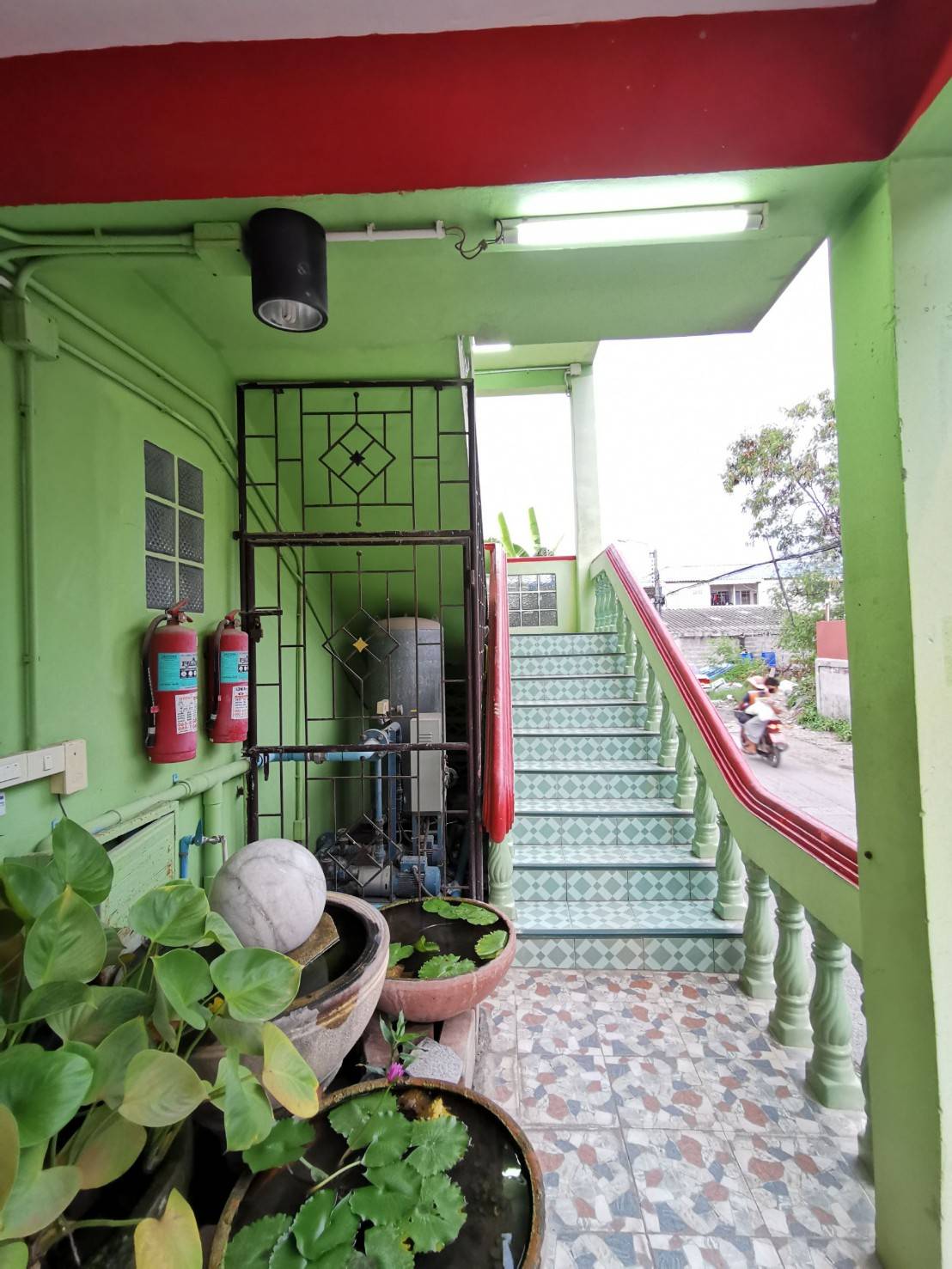 ขายอพาร์ทเมนต์ แสมดำ 65 ห้อง