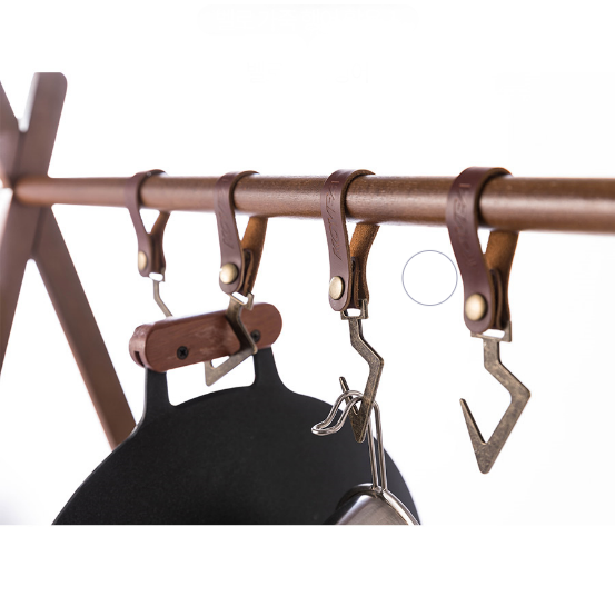 Bello Leather Hanger