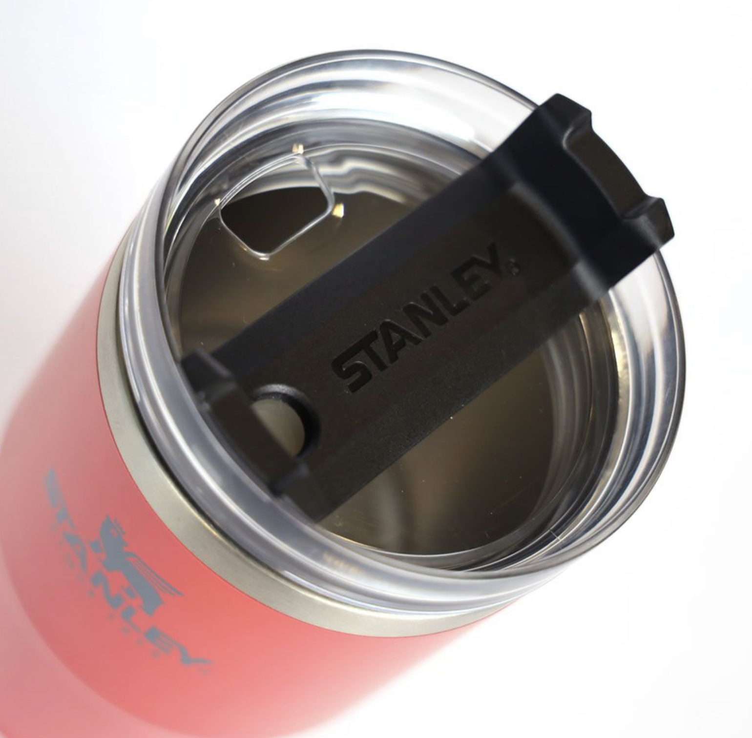 Adventure Vacuum Quencher 23Oz Red