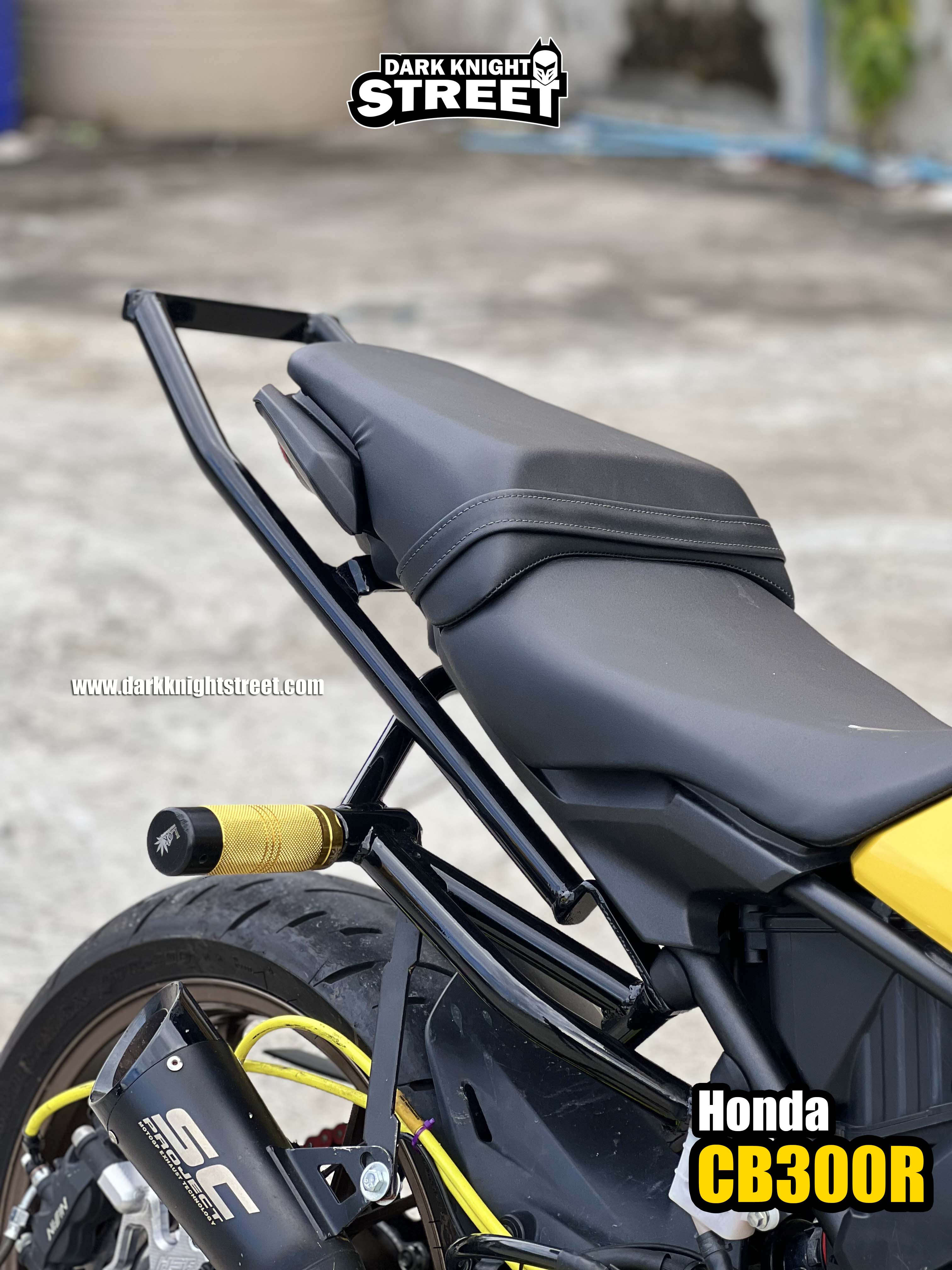 CB300R - Tail bar