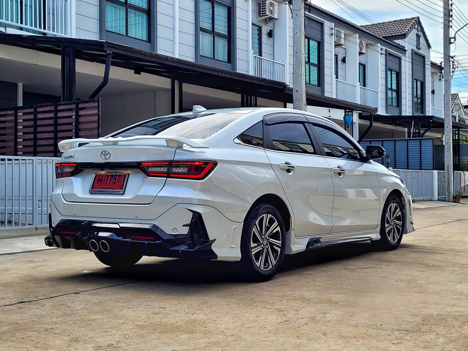 𝐃𝐫𝐢𝐯𝐞𝟔𝟖 𝐏𝐥𝐮𝐬 VS Toyota Yaris Ativ 4D 2022 [เพิ่มเติมความสวยล้ำเข้าไปแบบ++]