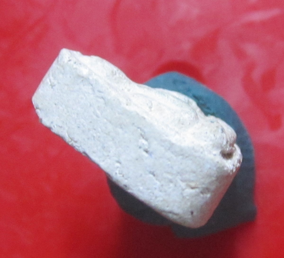 พระปิดตาจิ๊ว เนื้อผง ไม่ทราบที่ องค์ที่4