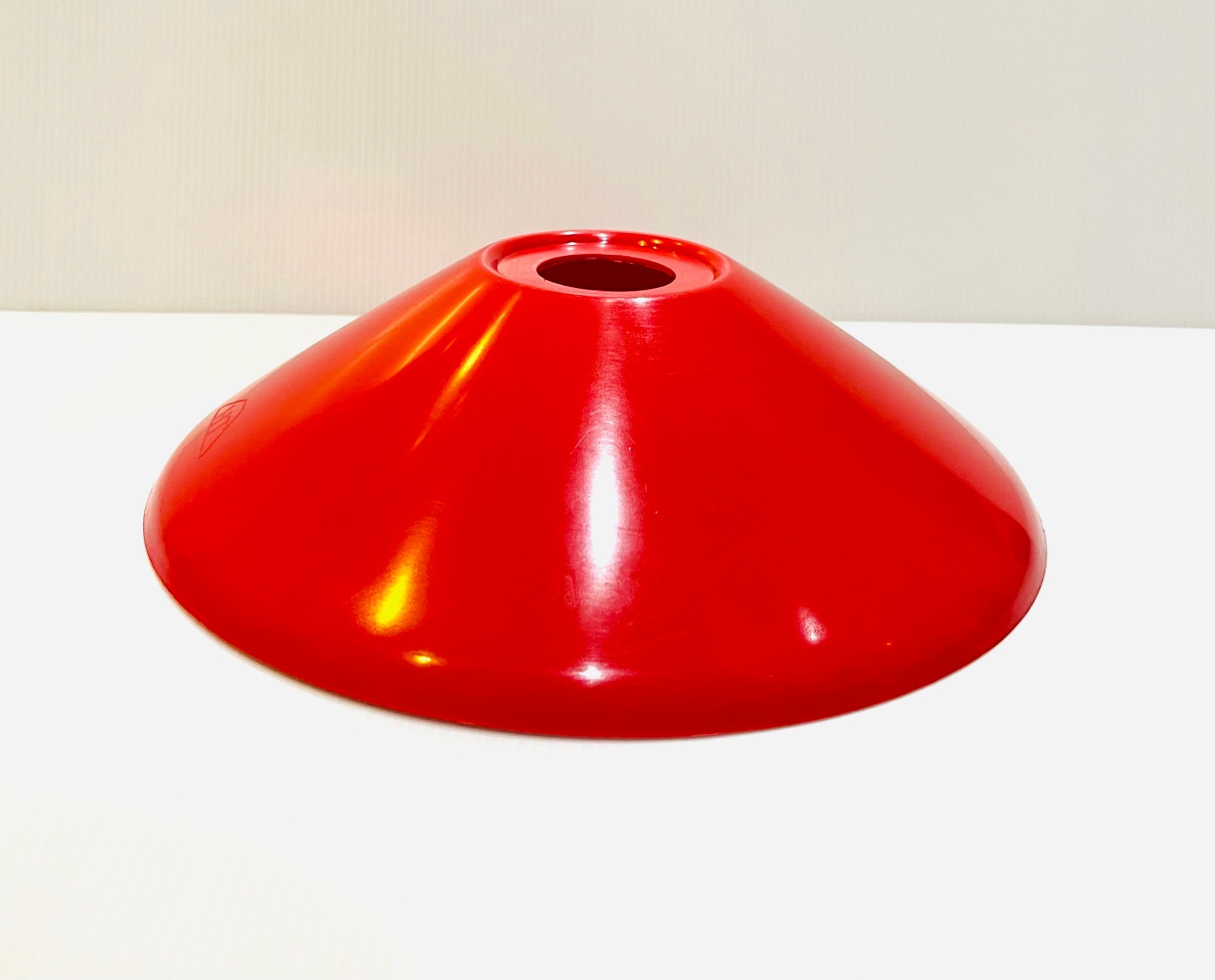 โคมไฟฝาชีพลาสติก 9" แบบหนา มี7สีให้เลือก (กรุณาระบุสีก่อนการสั่งซื้อ)