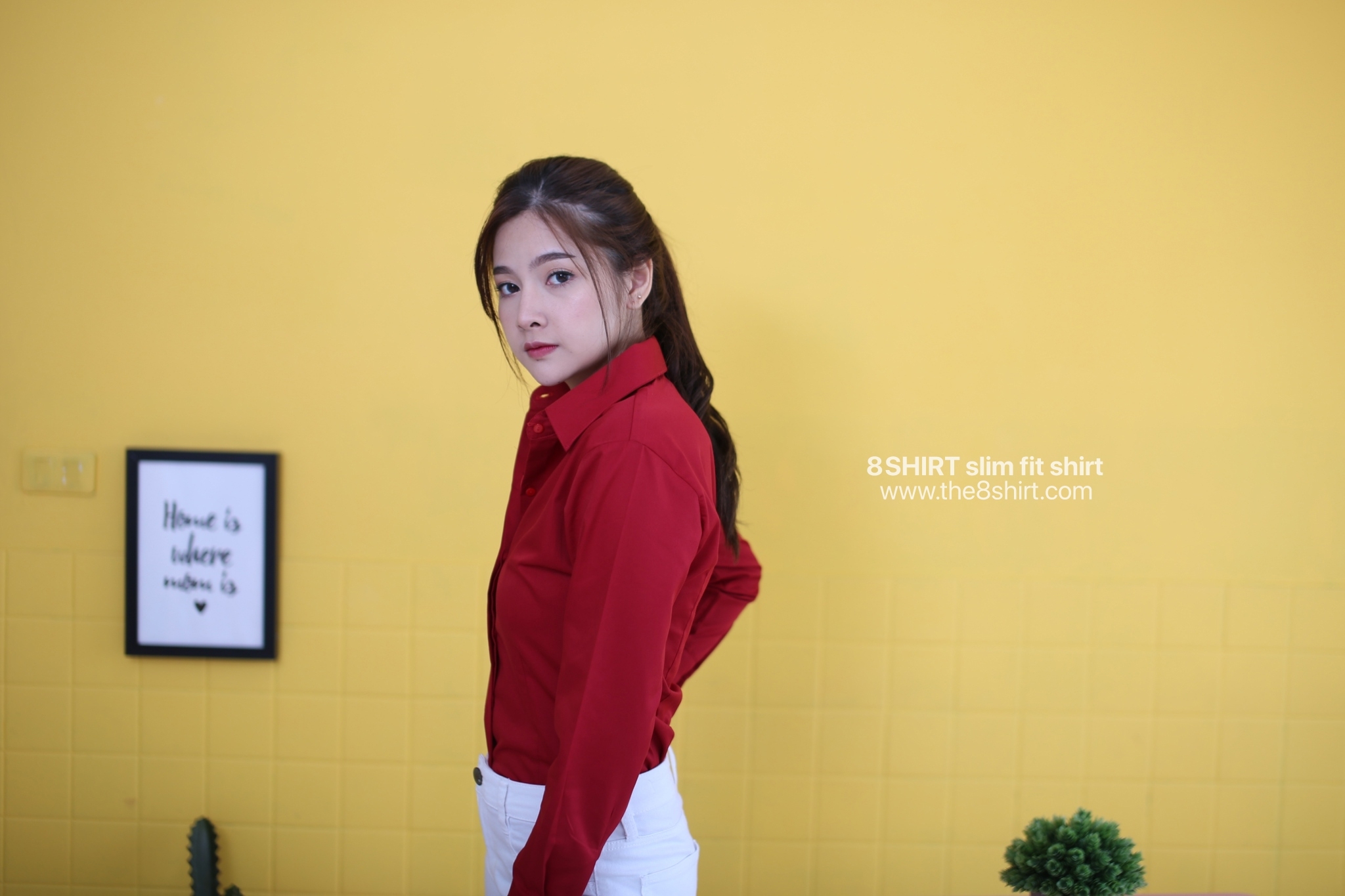เสื้อเชิ้ตผู้หญิง แดงเลือดนก (Maroon Red) สลิมฟิต เข้ารูป แขนยาว เสื้อเชิ้ตทำงาน เสื้อยูนิฟอร์ม แบรนด์ 8SHIRT slim fit shirt พร้อมส่ง