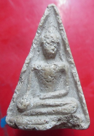 พระเนื้อผง พิมพ์นาง หลังยันต์ตัวหนอน พระแท้ไม่ทราบที่