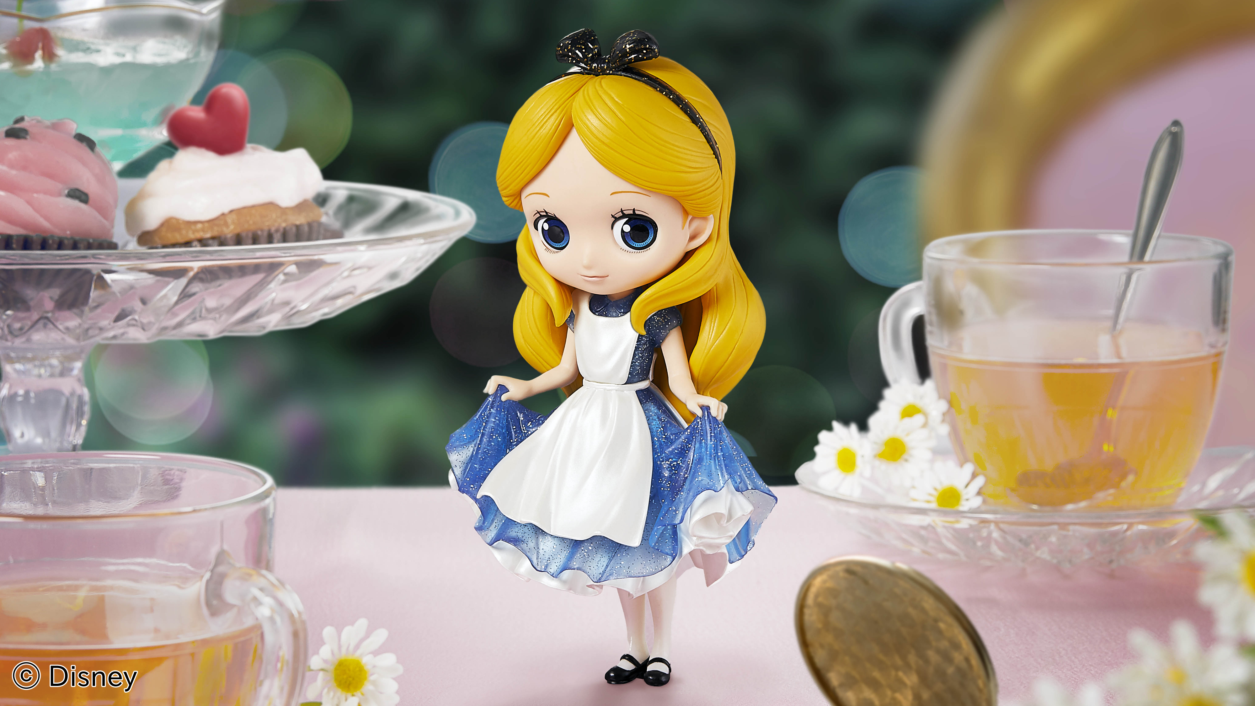 Alice - Glitter Line ของแท้ JP - Q Posket Banpresto [โมเดล Disney]