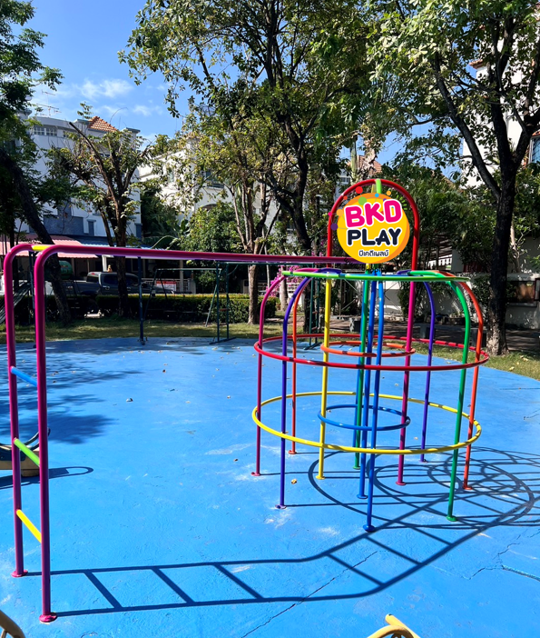 โดมกลมมีบาร์ไต่, เครื่องเล่นสนามกลางแจ้ง , เครื่องเล่นสนามแบบเหล็ก,ชิงช้า,สไลเดอร์,โยกเยกเหล็ก, ม้าหมุน, OutdoorPlayground, ราคาโรงงาน ขนาด 130x250x130 ซม