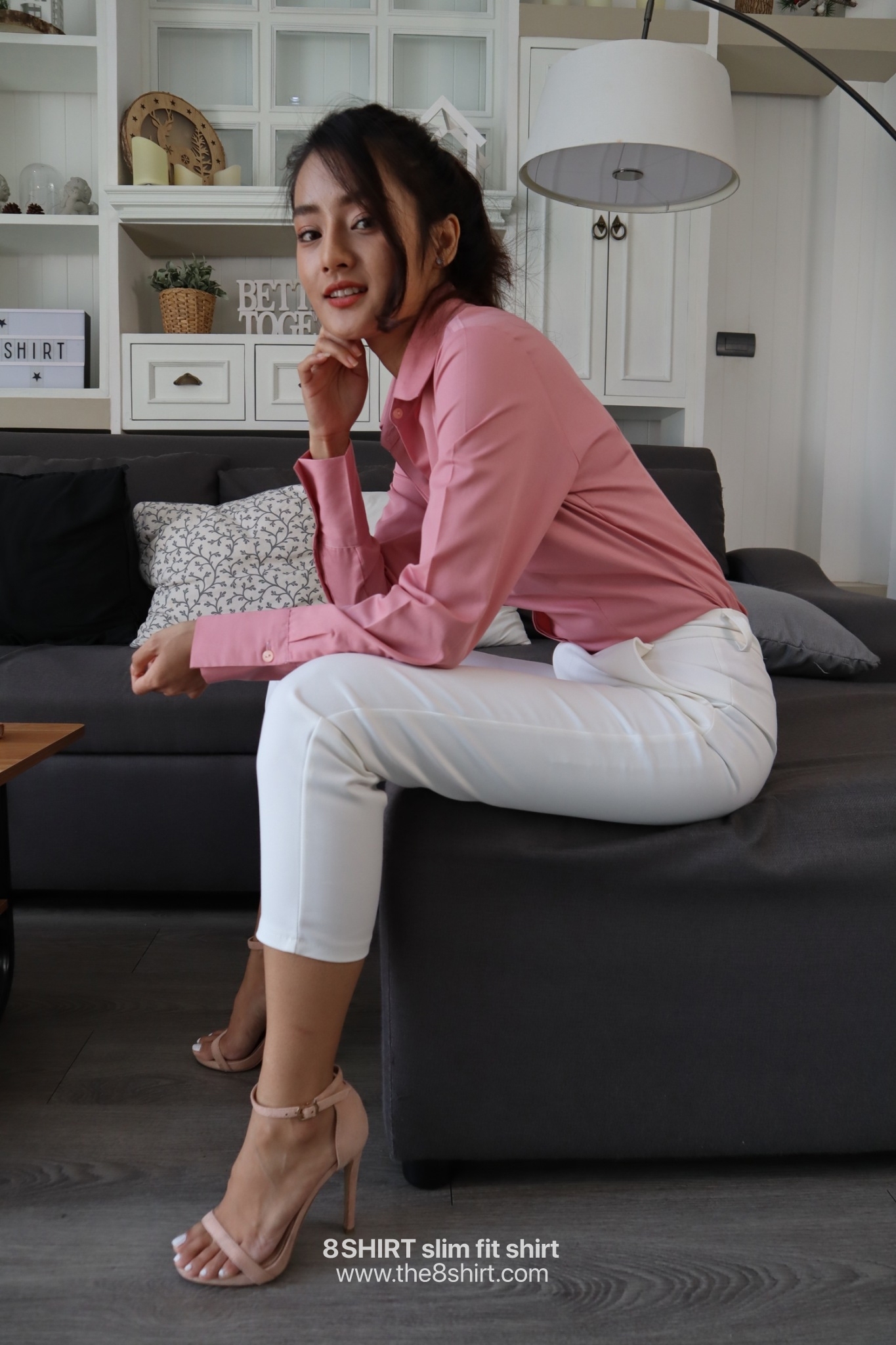 เสื้อเชิ้ตผู้หญิง ชมพูกะปิ (Solf Pink) สลิมฟิต เข้ารูป แขนยาว เสื้อเชิ้ตทำงาน เสื้อยูนิฟอร์ม แบรนด์ 8SHIRT slim fit shirt พร้อมส่ง