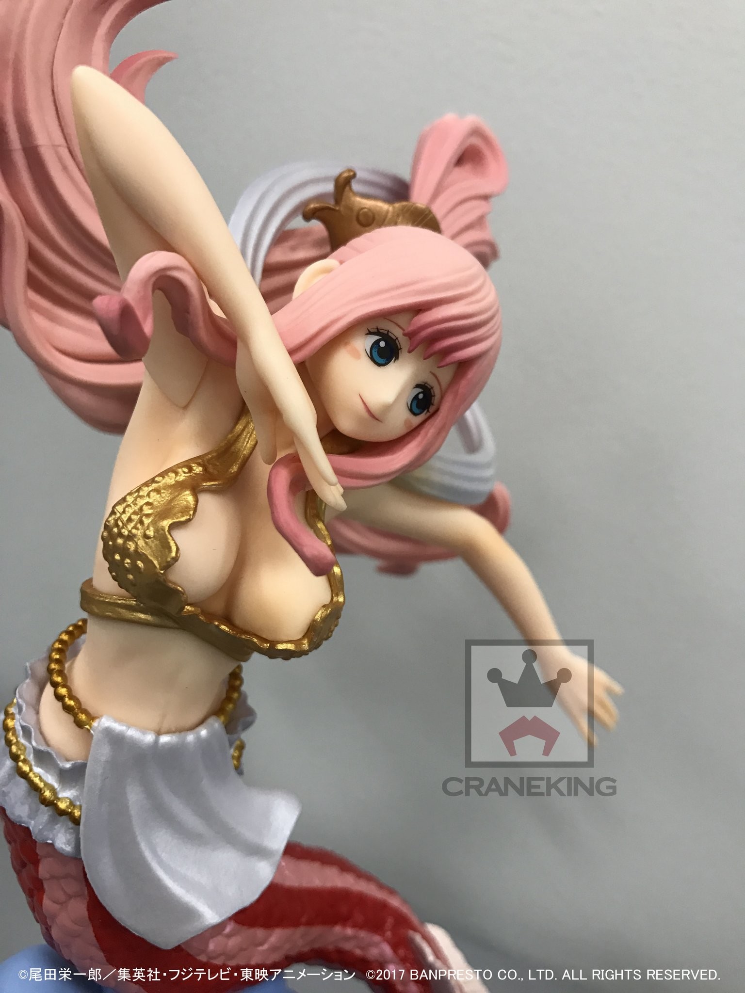 Shirahoshi ของแท้ JP แมวทอง - Banpresto World Figure Colosseum [โมเดลวันพีช]