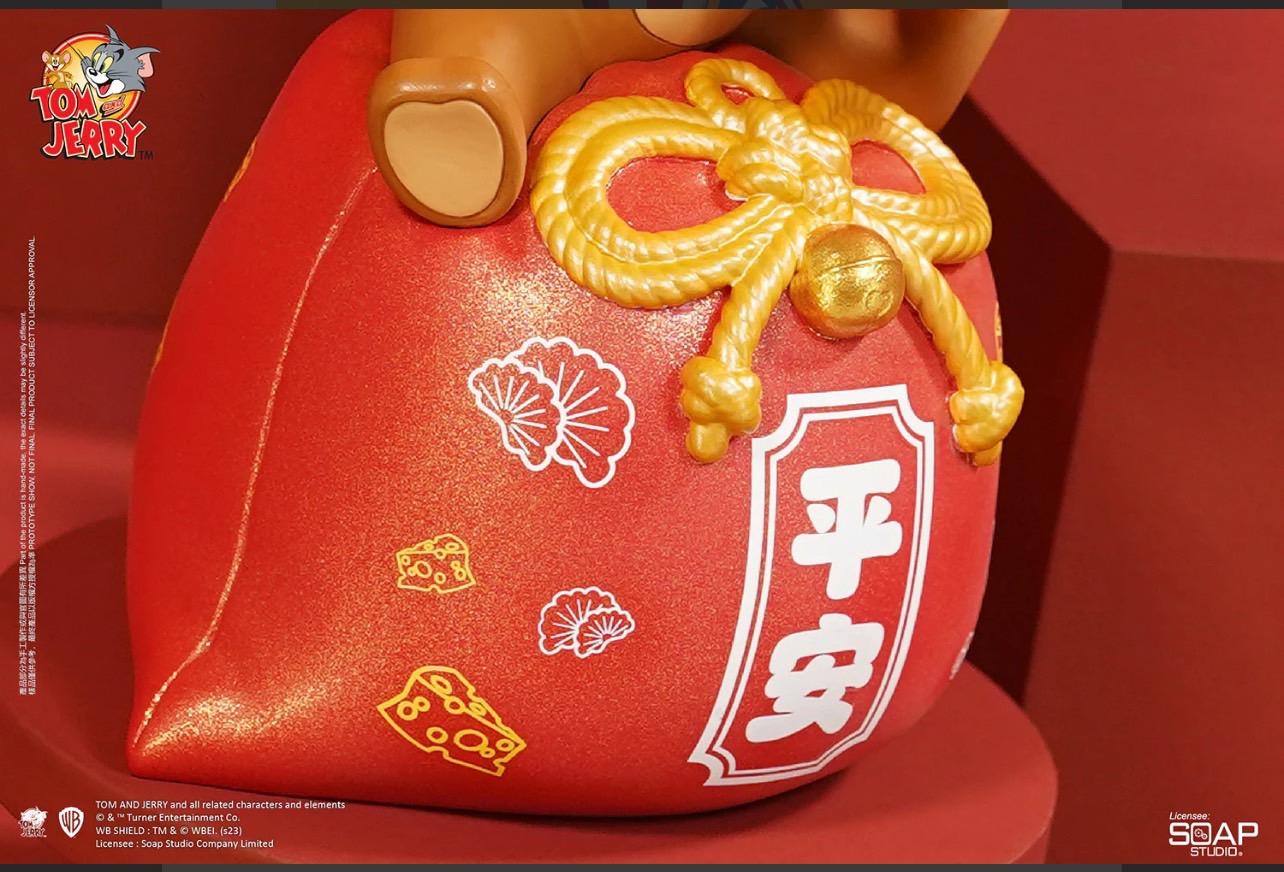 Tom and Jerry Jerry Blesses You With Peace Omamori