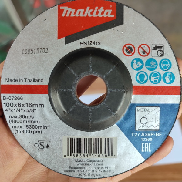 แผ่นเจียร์ MAKITA 4x6 (25/PK) A36P กล่องละ 580บาท
