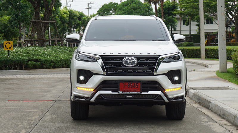 Vazooma-Luxury By TMC VS Toyota All New Fortuner'2020-On [พิเศษให้เยอะกว่าใคร...พบได้แล้วที่นี่]