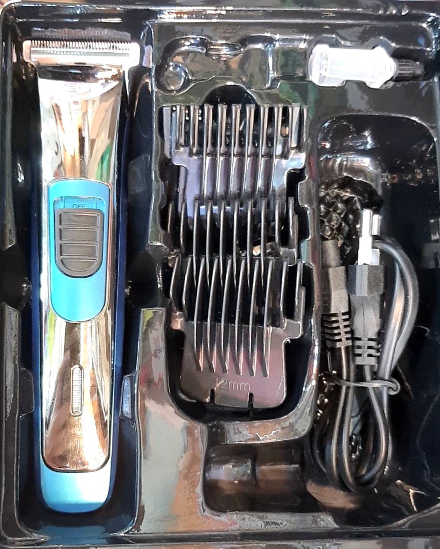 แบตตาเลี่ยนไฟฟ้า ชาร์จไฟ KEMEI