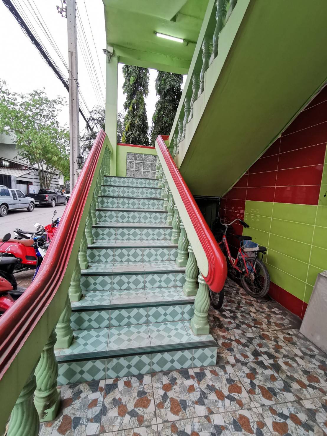 ขายอพาร์ทเมนต์ แสมดำ 65 ห้อง