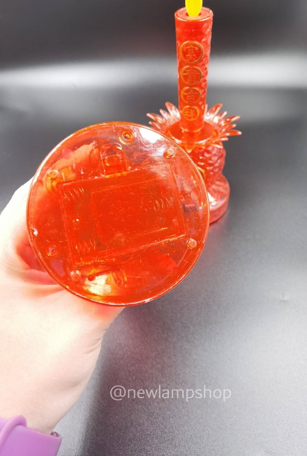 ชุดเชิงเทียนสัปปะรด 2 ระบบ ใส่ถ่านAAA และ เสียบปลั๊ก (สีแดง/สีเหลือง)