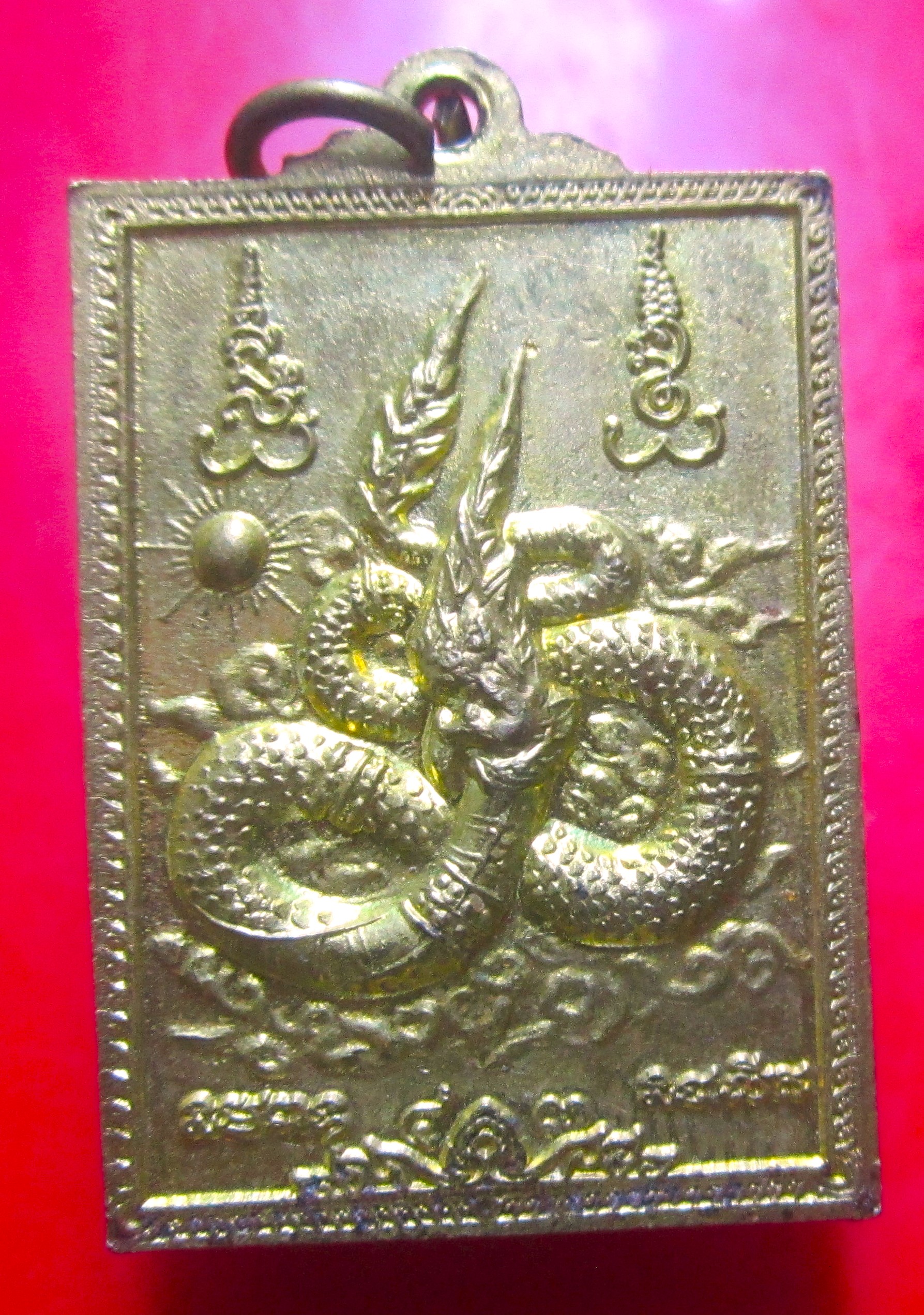 เหรียญรุุ่นมหาลาภ บรมครูปู่ฤาษีตาไฟ หลวงปู่ฤาษีขี้เถ้า ผงธุลีดิน สถานปฏิบัติธรรม บ้านแลง จ.ระยอง