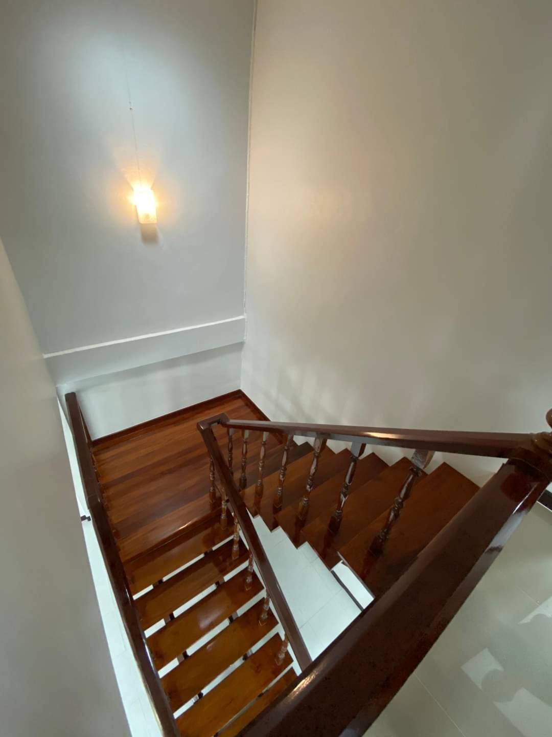 ขาย -ให้เช่า ทาวน์เฮ้าส์ เสตะนิเวศน์ กำนันเเม้น 7 ขนาด 28 ตรว ปรับปรุงใหม่ จอดรถสบาย ใกล้ตลาดพิบูลย์วิทย์