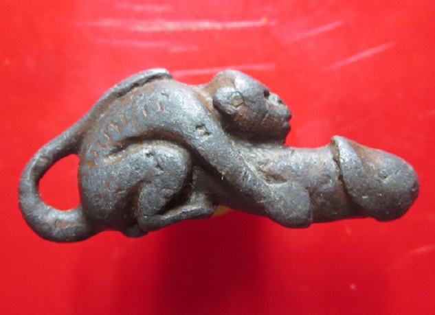 พระปล้ดขิกเนื้อตะกั่วอาบทองแดง หลวงปู่เส็งวัดบางนา จ.ปทุมธานี สภาพใช้