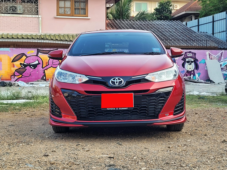 VITTO VS Toyota Yaris Hatchback 5 ประตูโฉม' 2017-ปัจจุบัน [เชิญสัมผัสอารมของความแตกต่าง ทุกท่วงท่าและมุมมอง ได้แล้วที่นี่]