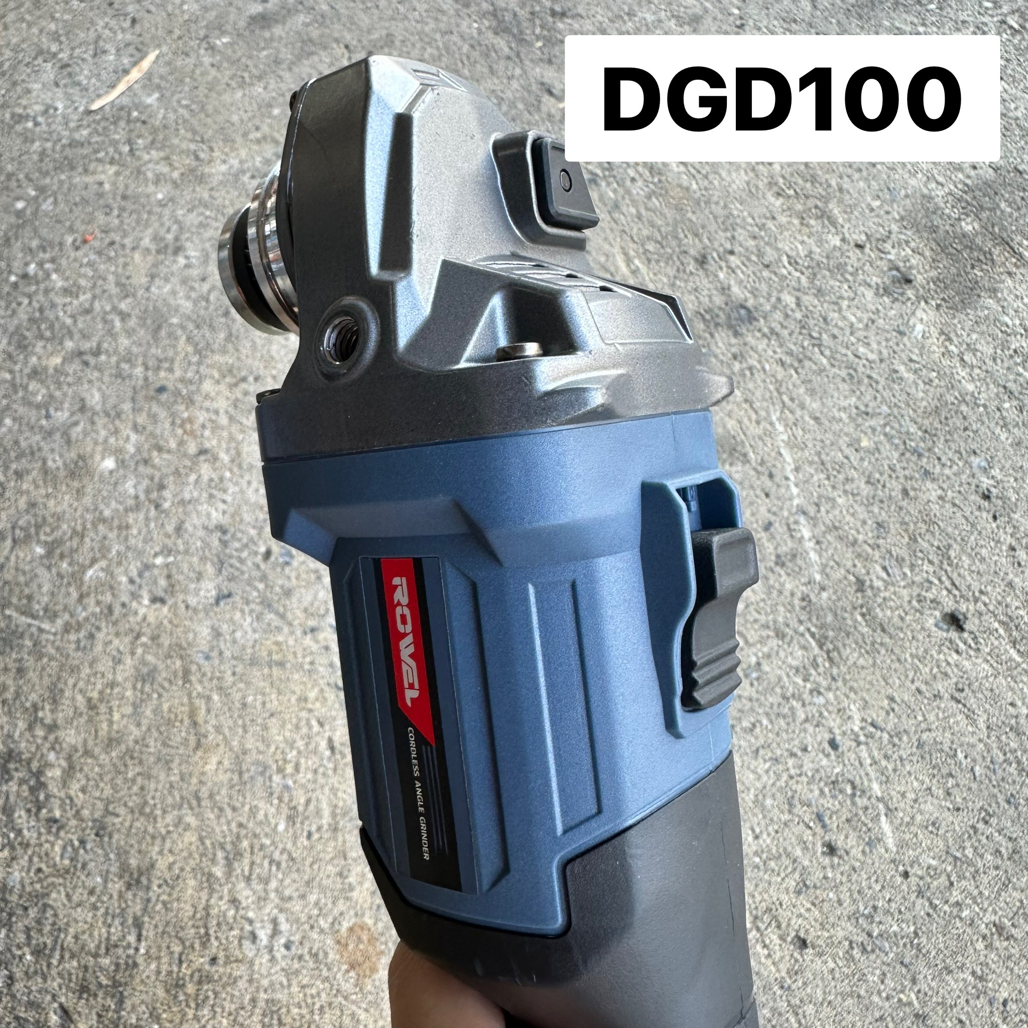 เครื่องเจียร์ไร้สาย 4นิ้ว ROWEL DGD100 20V แบต 1 ก้อน ติดต่อทางร้านเพื่อรับราคาพิเศษ