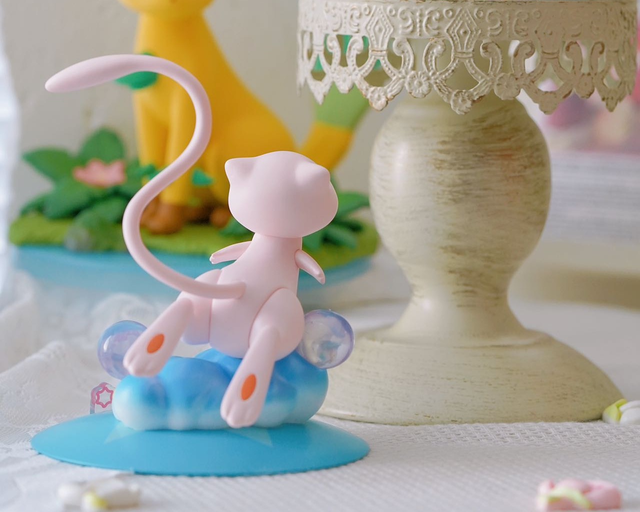 Mew ของแท้ - Prime Figure Mini Funism [โมเดลโปเกมอน]