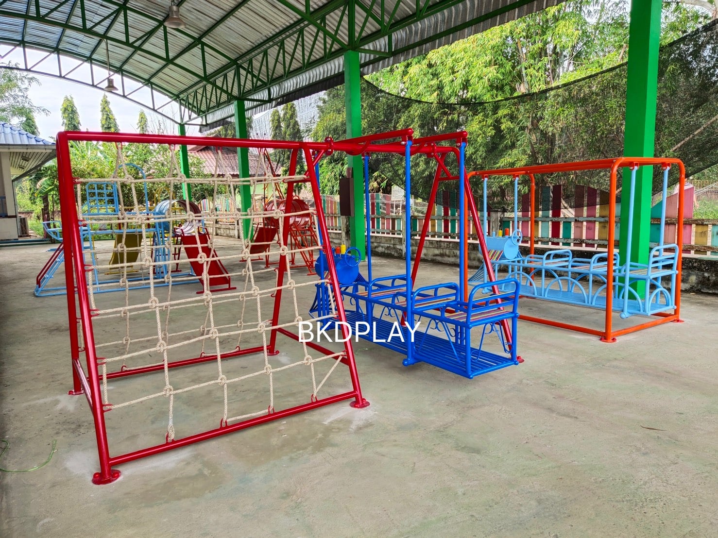 ชุดรวมรถไฟเชือกถัก, เครื่องเล่นสนามกลางแจ้ง , เครื่องเล่นสนามแบบเหล็ก,ชิงช้า,สไลเดอร์,โยกเยกเหล็ก, ม้าหมุน, OutdoorPlayground, ราคาโรงงาน ขนาด 150x280x170 ซม.