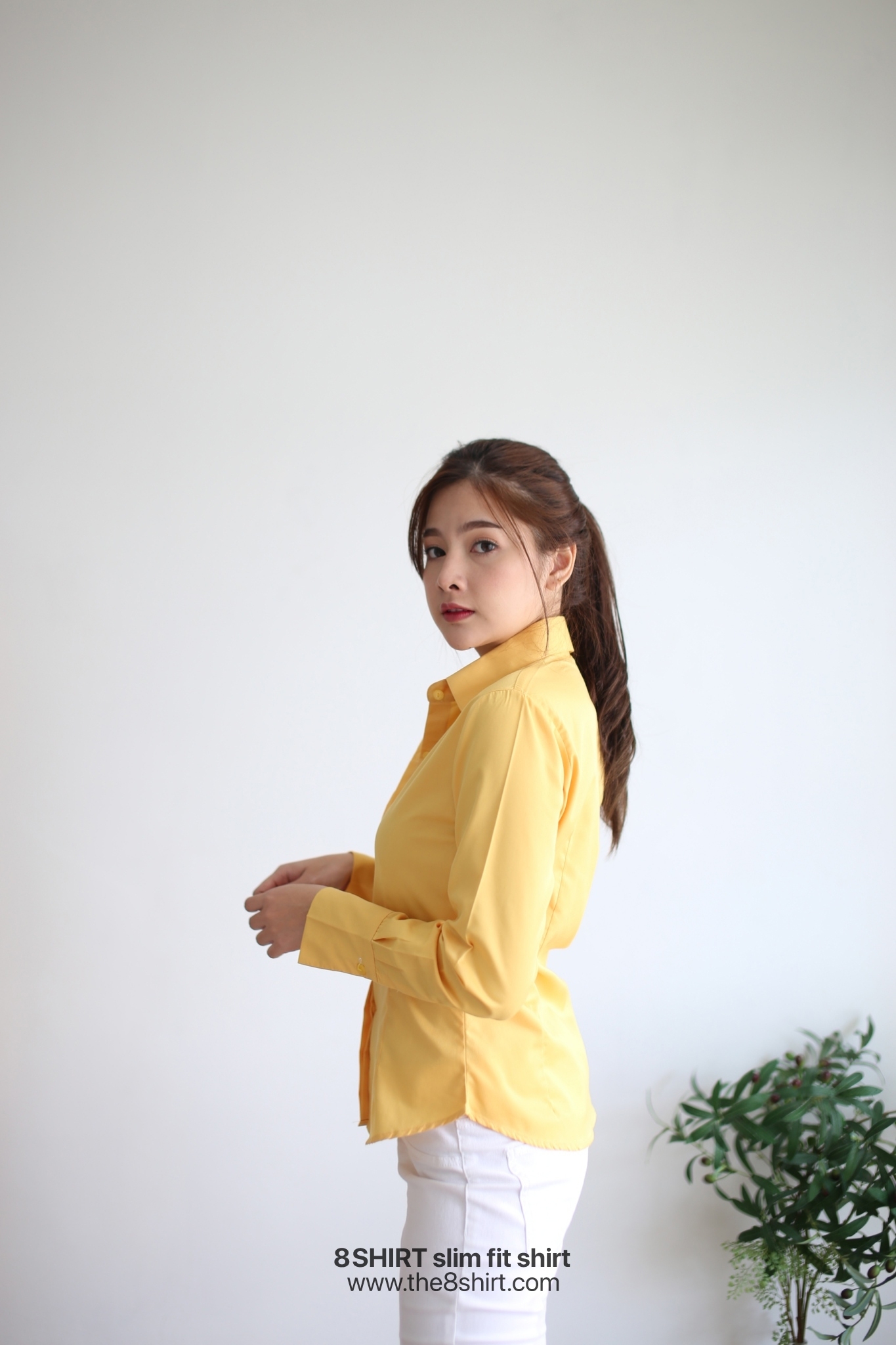เสื้อเชิ้ตผู้หญิง สีเหลือง (Yellow) สลิมฟิต เข้ารูป แขนยาว เสื้อเชิ้ตทำงาน เสื้อยูนิฟอร์ม แบรนด์ 8SHIRT slim fit shirt พร้อมส่ง