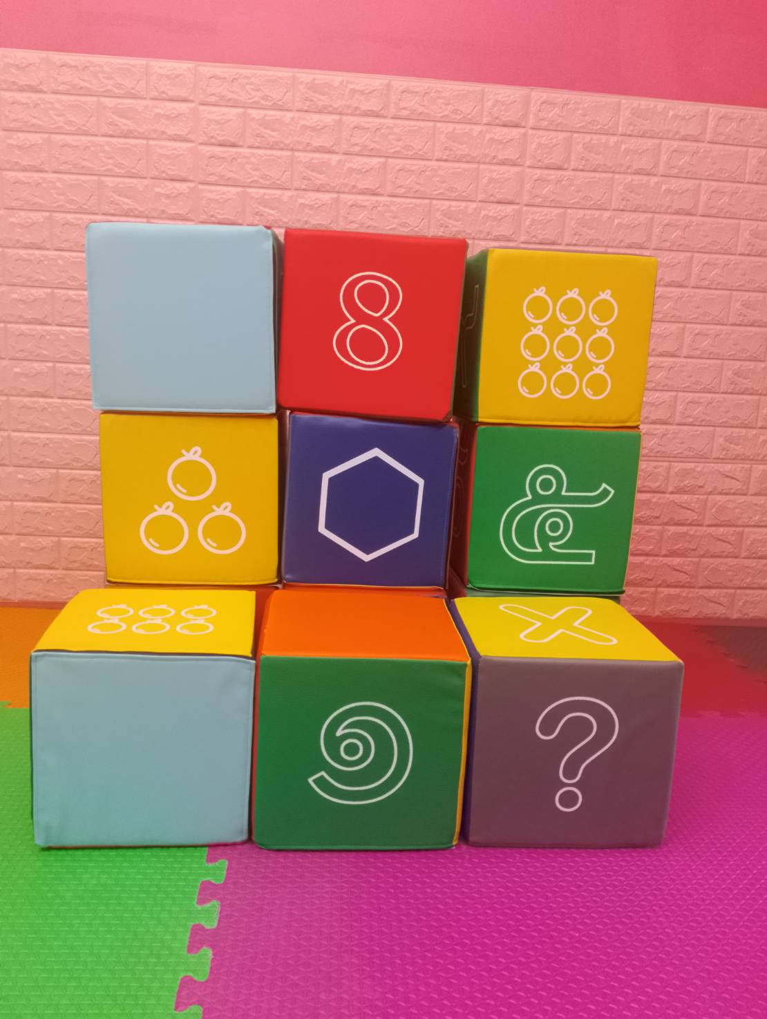 ลูกเต๋านุ่มนิ่ม ,เบาะนุ่ม,โซฟาเด็ก พร้อมส่ง