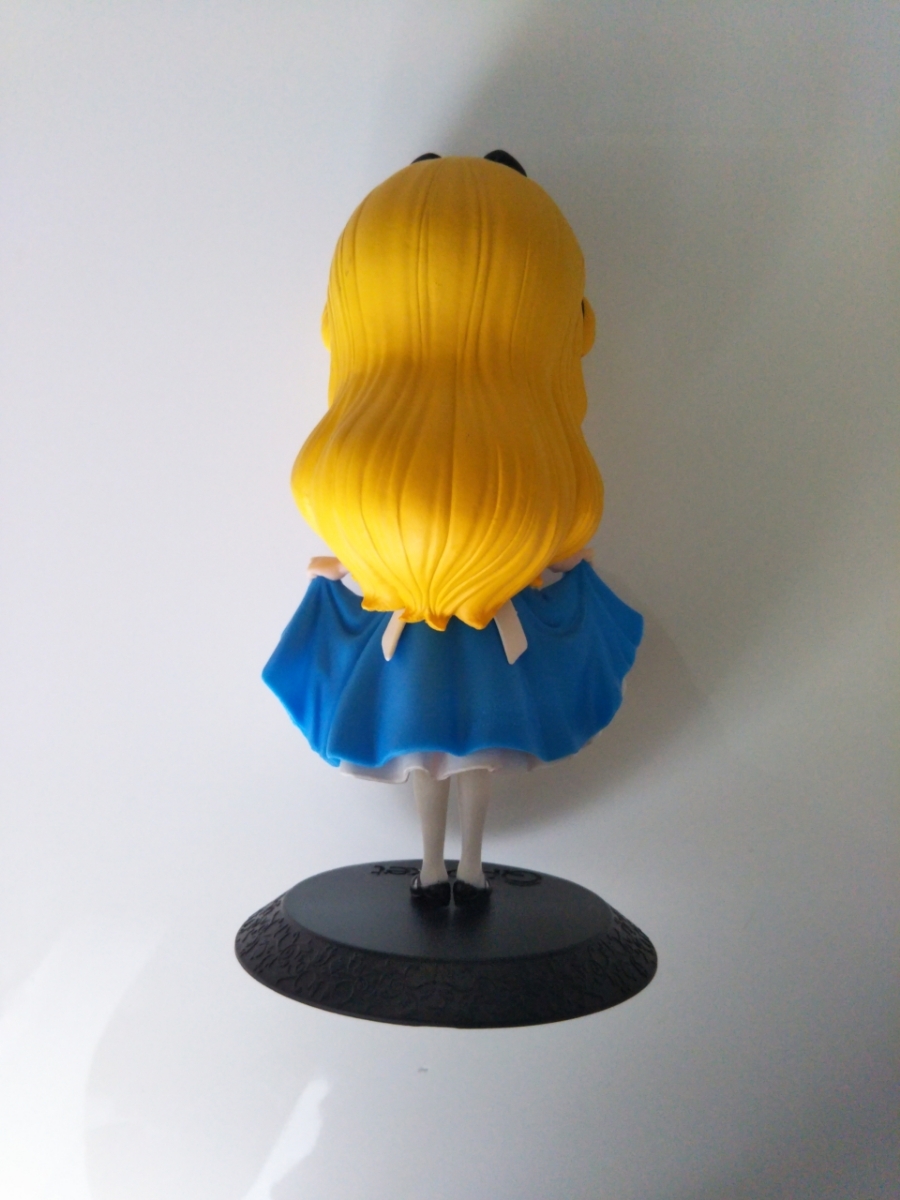Alice - Normal Color ของแท้ JP - Q Posket Banpresto [โมเดล Disney]