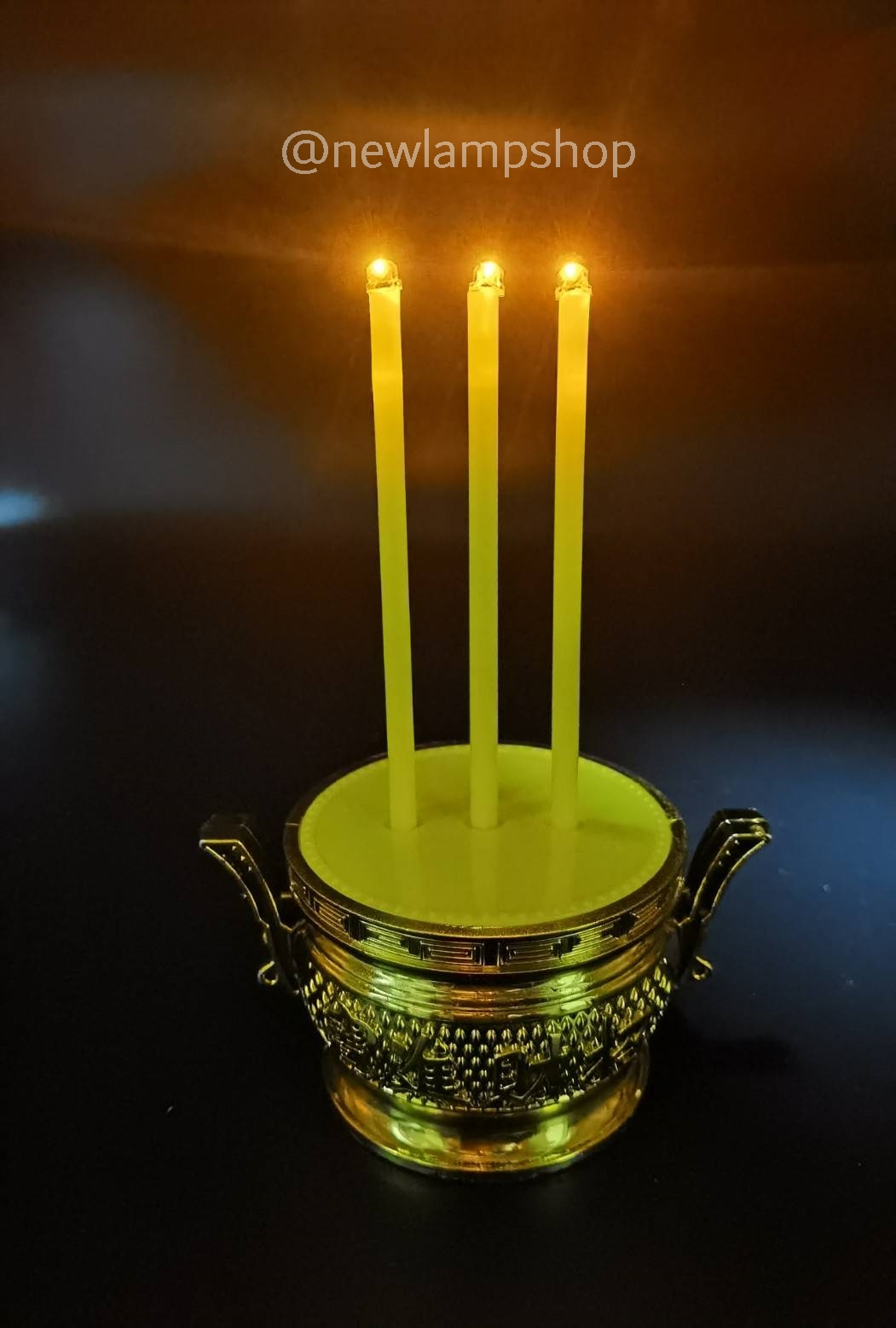 ชุดกระถางธูป ใส่ถ่าน ขนาดเล็ก ใส่ถ่าน AAA 2 ก้อน (สีแดง/เหลือง)