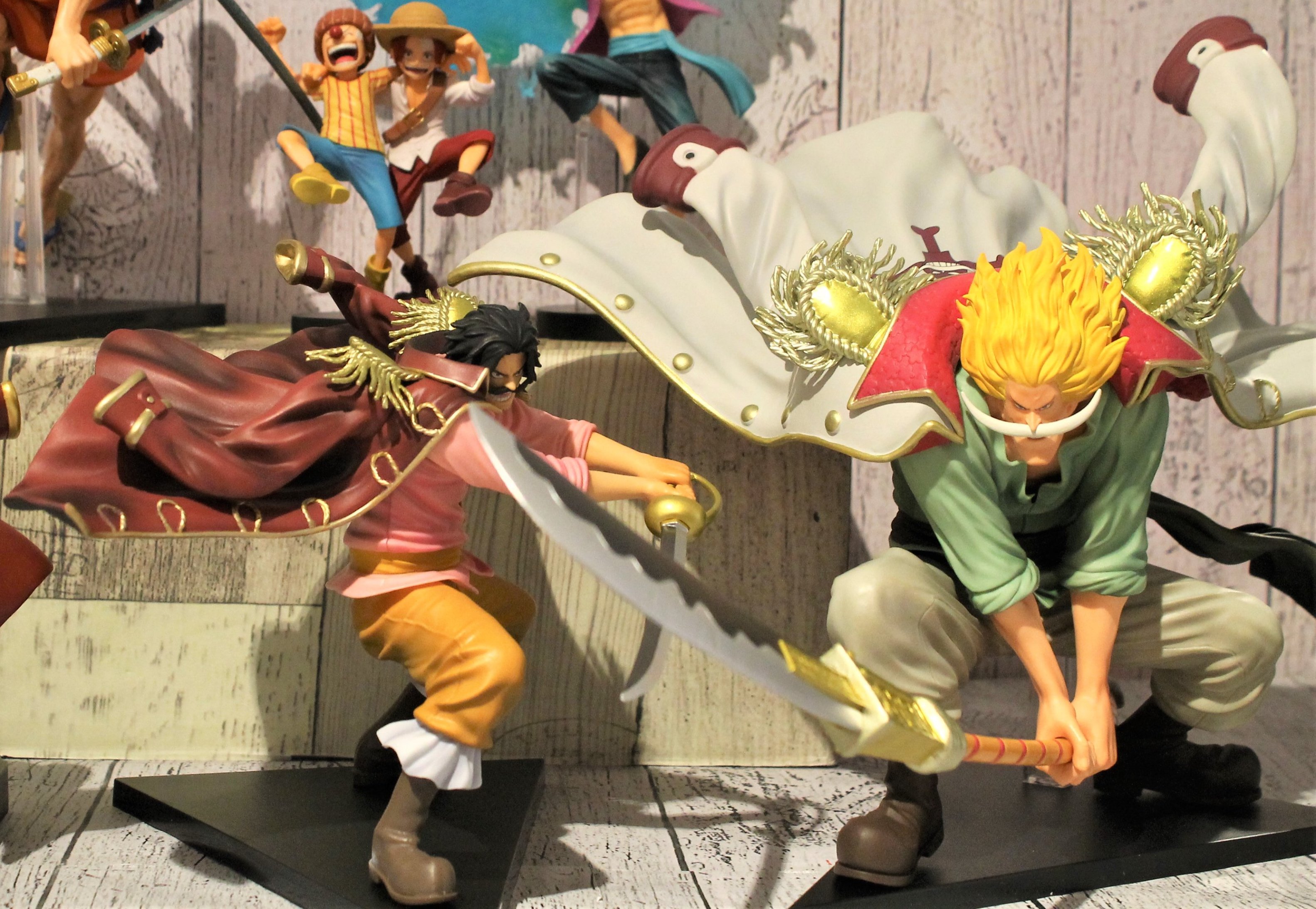 Gol D Roger VS Edward Newgate ของแท้ JP แมวทอง - Ichiban Kuji Banpresto [โมเดลวันพีช] (2 ตัว)