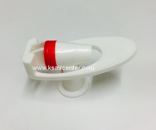 ก๊อกเกลียวใน นํ้าร้อน สีแดง SP (รหัสสินค้า 003008)