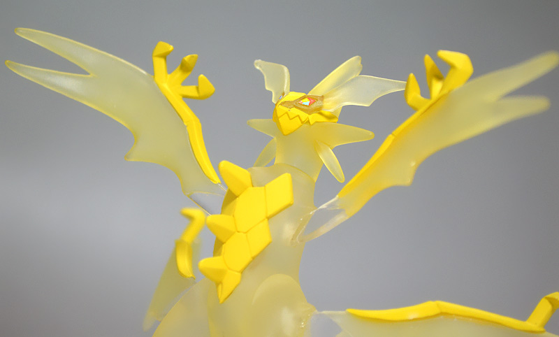 Ultra Necrozma ของแท้ JP - Monster Collection Takara Tomy [โมเดลโปเกมอน]