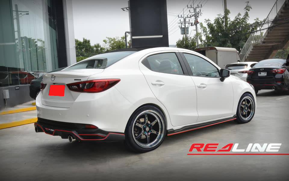 RedLine VS Mazda2(4Drs.)'2020-ปัจจุบัน[กับเส้นสายที่เป็นตัวตนของคุณ]