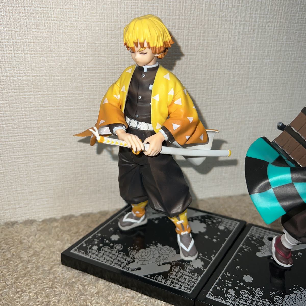 Zenitsu ของแท้ JP - Ichiban Kuji Banpresto [โมเดล Demon Slayer]