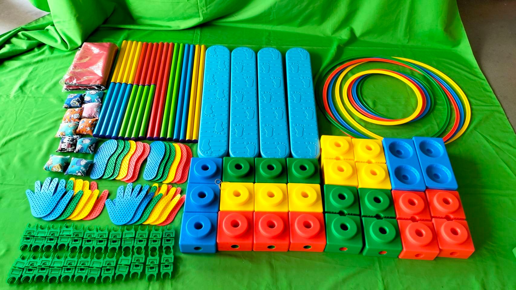 บล็อกต่อสร้างสรรค์ (1ชุด 114ชิ้น) ทางเดินพลาสติก,ฝึกการทรงตัว, ฝึกกายภาพ , การเคลื่อนไหว พร้อมส่ง