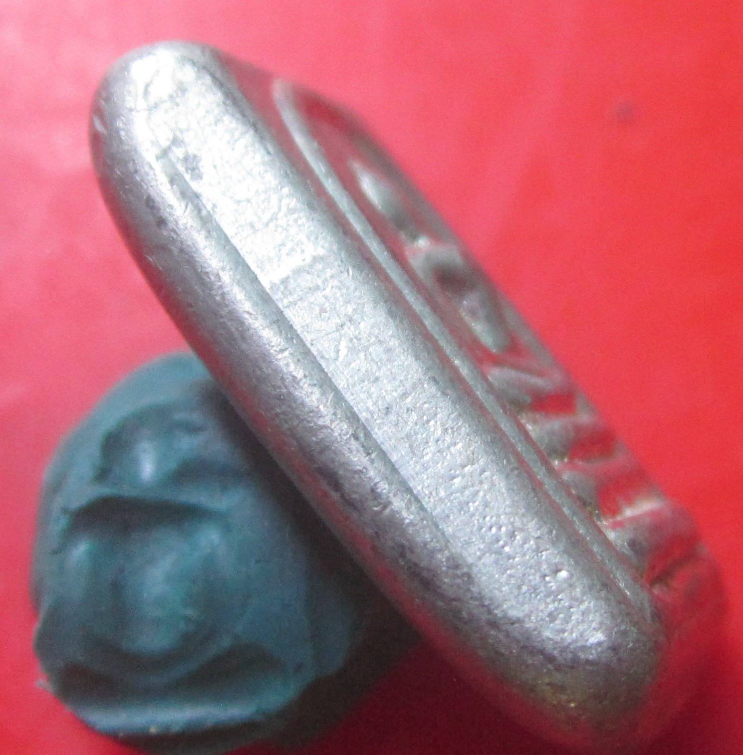 พระสมเด็จเนื้อตะกั่ว วัดสามแสน ซอย23 อ.พัฒนานิคม จ.ลพบุรี รุ่น1