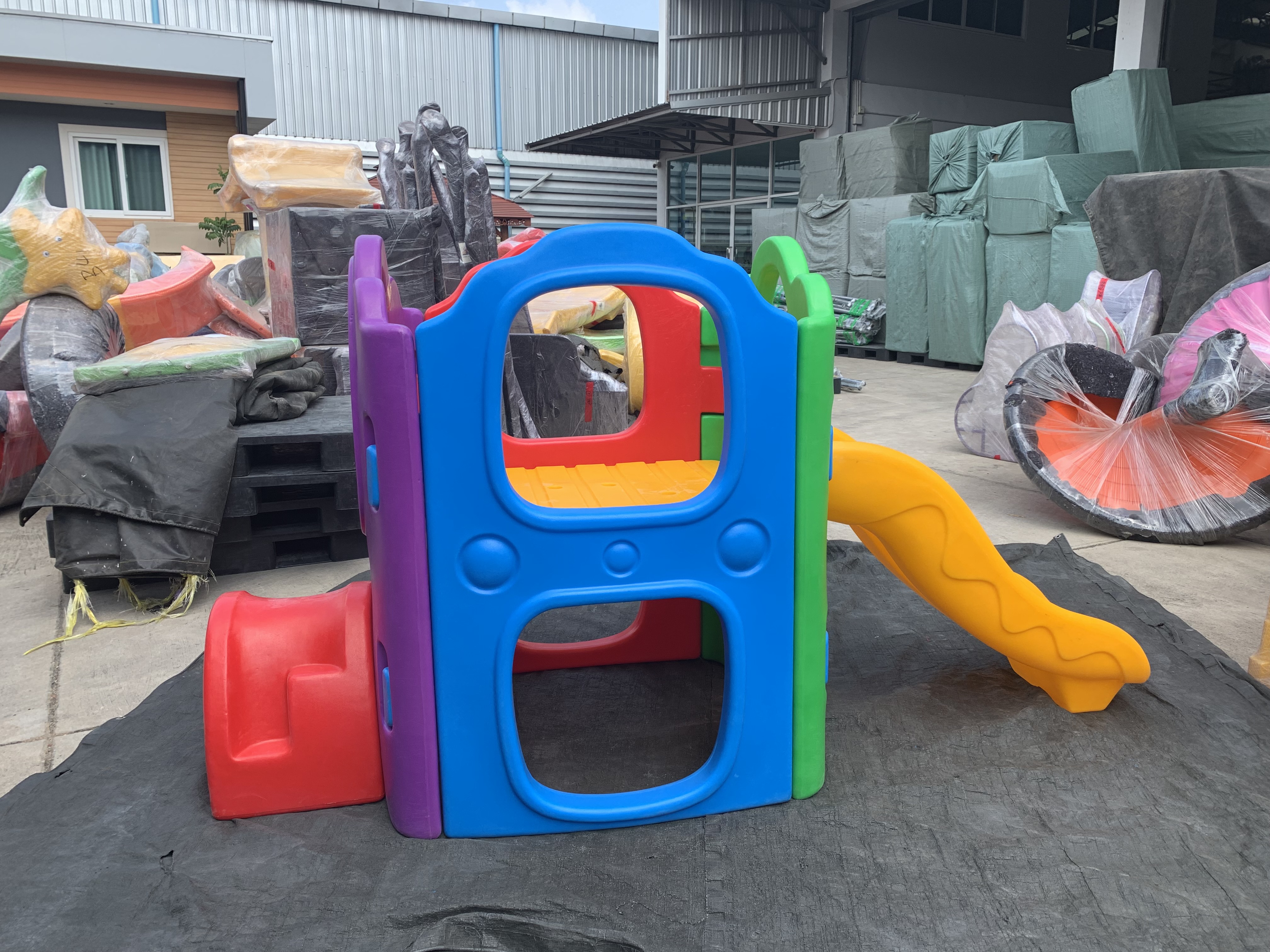 สไลเดอร์ ปีนป่ายกระดานลื่น บ้านของเล่น พร้อมส่ง ส่งฟรี