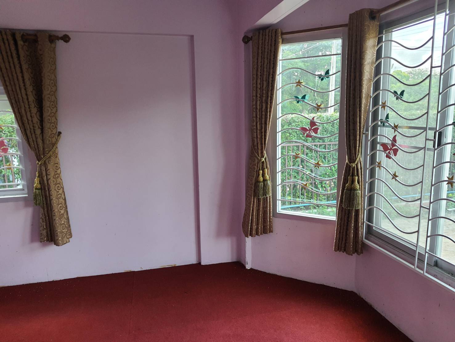 **ขายแล้ว** ขายบ้านเดี่ยว 2 ชั้น ม.พฤกษ์ลดา-พุทธสาคร (สาย4 ตัดใหม่) เจ้าของโครงการ : แลนด์แอนด์เฮ้าส์ - เนื้อที่ 55.8 ตร.ว. - พื้นที่ใช้สอย 136 ตร.ม. - ขนาด 3 ห้องนอน 2 ห้องน้ำ