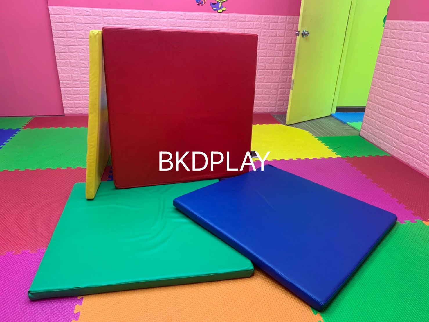 Promotion เบาะรองคลาน,เบาะปูพื้นนุ่มนิ่ม, เบาะหนัง pvc กรุผนัง แผ่นปูพื้น, กันกระแทก เบาะออกกำลังกาย พร้อมส่ง