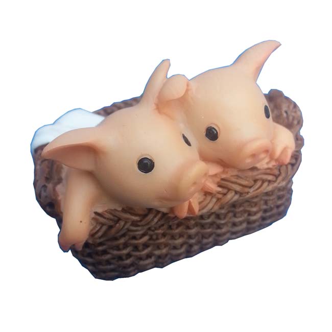 ตุ๊กตา หมูน้อยน่ารัก 2 ตัว นั่งจุ้มปุ๊กในตะกร้า น่ารักน่าชังน่าชื่นชม ตุ๊กตา หมูน้อยน่ารัก 2 ตัว นั่งจุ้มปุ๊กในตะกร้า น่ารักน่าชังน่าชื่นชม