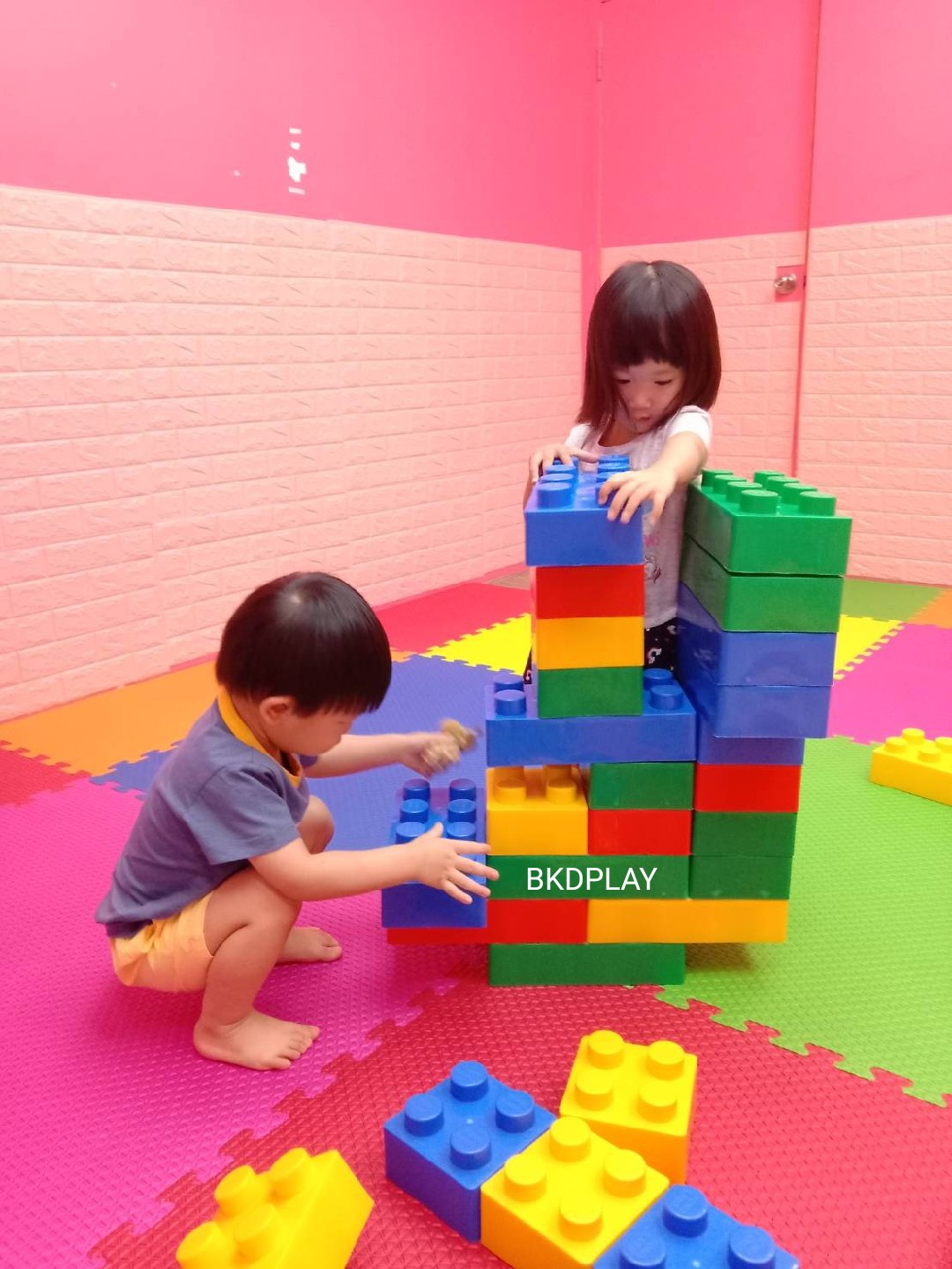 ตัวต่อใหญ่ เลโก้ยักษ์ จำนวน 45 ชิ้นต่อชุด พลาสติกหนาพิเศษ, บล็อคยักษ์ บล็อกพลาสติก ตัวต่อจัมโบ้ ตัวต่อยักษ์ ของเล่นเด็ก ของเล่นเสริมพัฒนาการ พร้อมส่ง