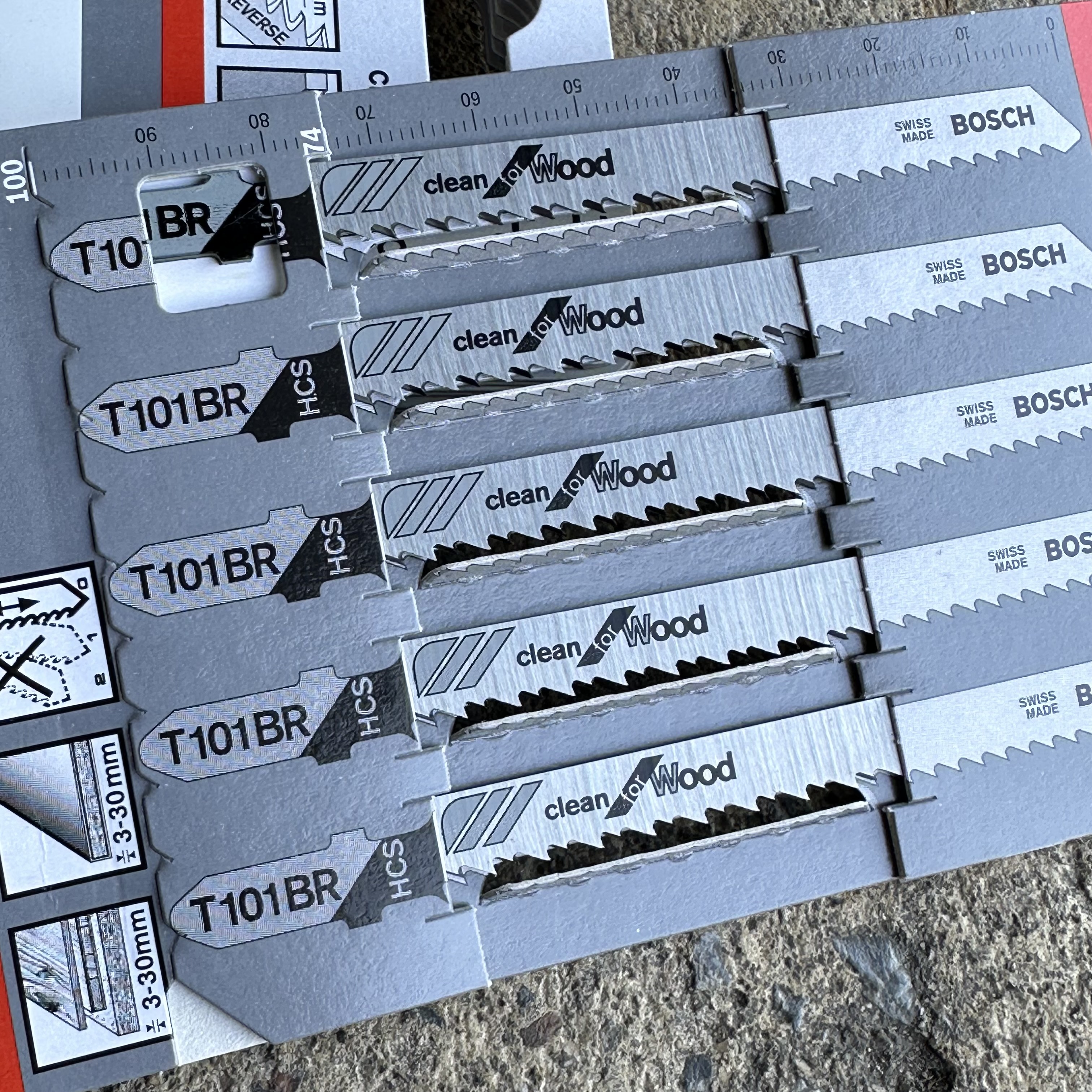 ใบจิ๊กซอว์ BOSCH T101BR ลามิเนตหนา-ฟันย้อย (แพ็คละ 5ใบ)