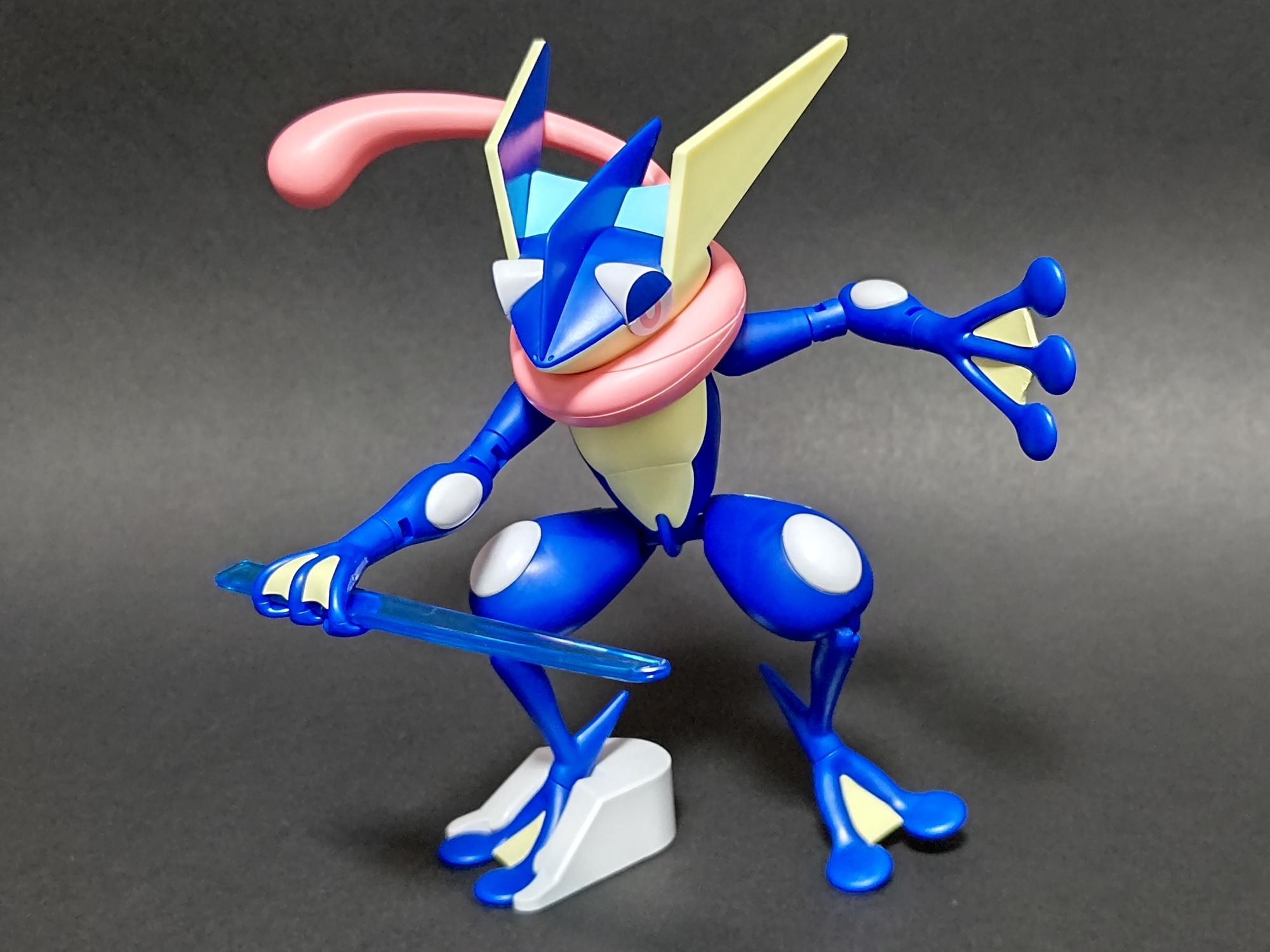 Greninja (แบบประกอบ) ของแท้ JP - Pokemon Plamo Bandai [โมเดลโปเกมอน]